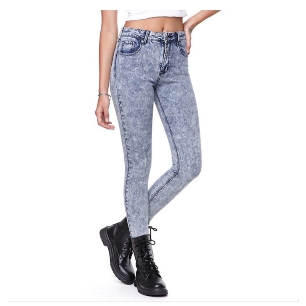 Bullhead Light Wash Skinny Jeans Mid Rise Stretch Fitted Y2K Denim Size 3